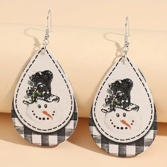 3/$12~Snowman Earrings - Picture 2 of 3